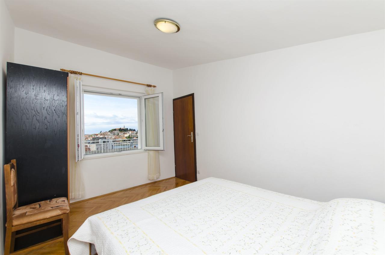 Apartment Josipa Примоштен Екстер'єр фото